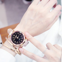 Quartz Wristwatches Fashion Starry Sky Women Watches  Leather Ladies Bracelet Watch